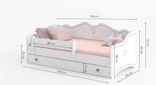 dřevěná bílá dětská postel