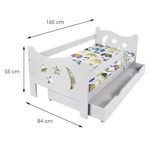 bílá dětská postel s matrací